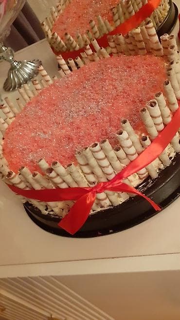 Sade tortlarin sifarisi kq 8azn maximum 2kq sifaris gotrurem — 1