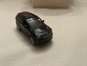 Metalı die-cast oyuncaq avtomobil – qara rəngli SUV modeli — 10