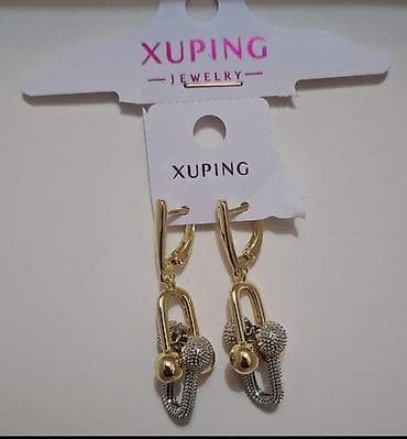 Qızıl rəngli zərgərlik aksesuarları – bir neçə model,hər biri 8 azn -