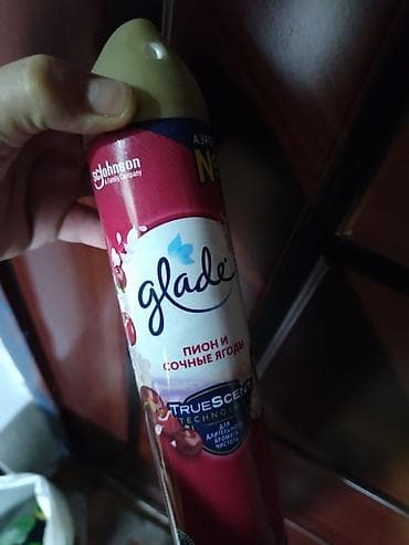 qara şekil: Tek tek sarilmir. Eldedir. Məişət təmizliyi və ətir spreyləri dəsti — 6