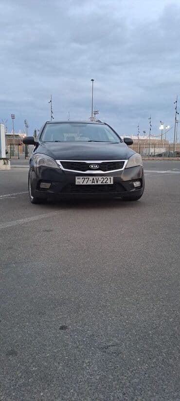 Kia Cerato – şəhər və tras üçün praktik sedan(ZEHMET OLMASA WHATSAPDA lalafo.az -da Kia Cerato – şəhər və tras üçün praktik sedan(ZEHMET OLMASA WHATSAPDA