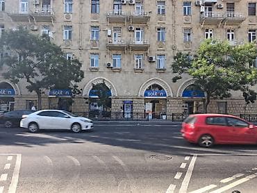 Ev,Baki Nesimi rayonunda 28 may kucesinde yerlewir.Ev gorduyunuz lalafo.az -da Ev,Baki Nesimi rayonunda 28 may kucesinde yerlewir.Ev gorduyunuz