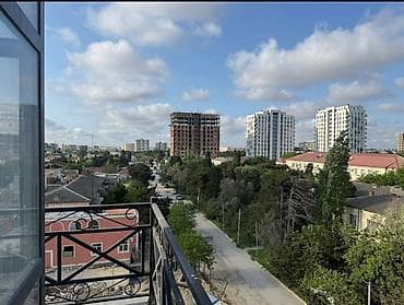 Tam Təmirli mənzil satılır – geniş eyvanlı, şəhər mənzərəli - Plan: 2 — 1