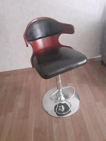 firlanan stol: Bar taburesi – tənzimlənən hündürlüklü, fırlanan model. - Oturacaq və — 9