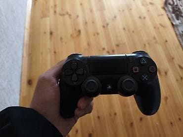 PlayStation DualShock 4 simsiz oyun pultu – orijinal model, qara rəng