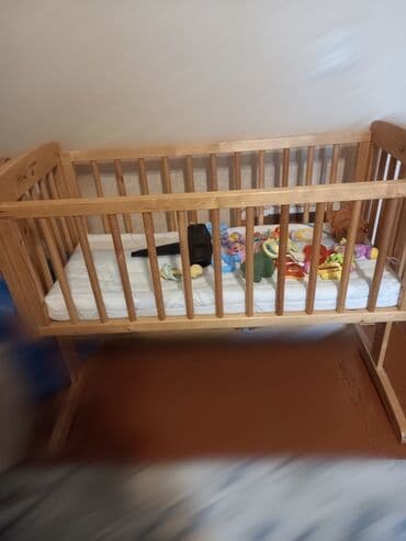 uwaq yelencekleri: Для девочки и мальчика, Новый, Четырехугольная, Колыбель, С бортиками, С матрасом, С механизмом качания — 2