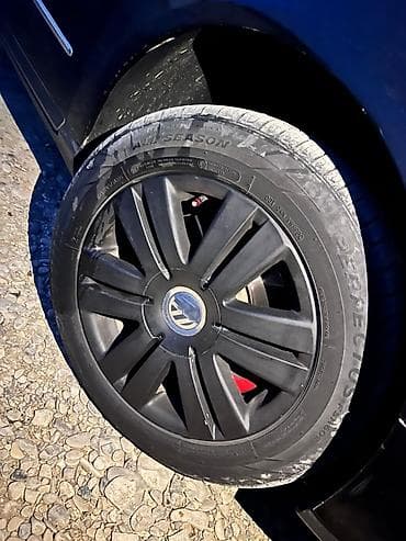 vosvagen: Volkswagen üçün qara rəngli təkər örtükləri (kalpaklar) – 4 ədəd dəst — 3