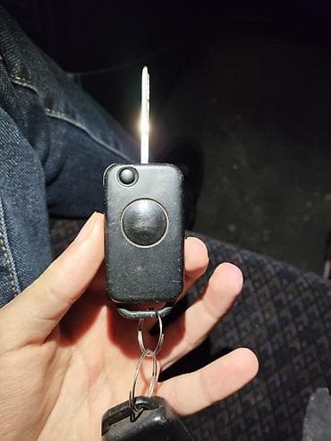 mersedes 208 d: Mercedes açar ədədi 10 azn — 2