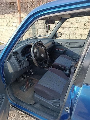 afdamabilər: Toyota RAV4 L (1-ci nəsil) – kompakt krossover - Kuzov: 5 qapılı — 4