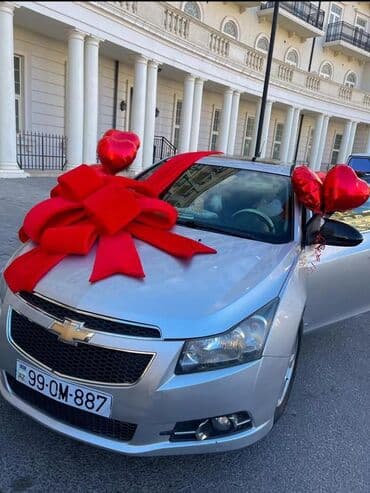 Chevrolet Cruze: 1.4 l | 2012 il Sedan