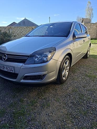 opel antara: Opel Astra H – 5 qapılı hetçbek Texniki xüsusiyyətlər: - Sürətlər — 2