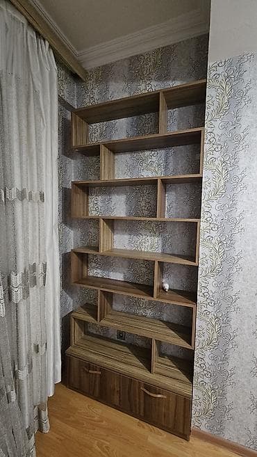 vitrin polkalar: Kitab rəfi, Corner shelf — 1
