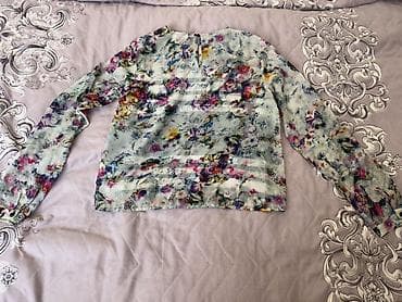 Qadın bluzu -Ölçü : S -Brend: Koton -Material: Şifon - Model — 2