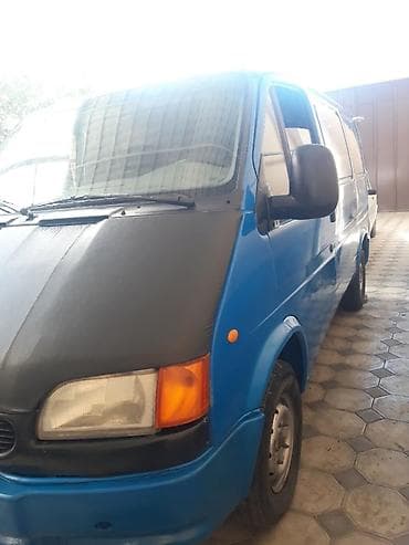 ucuz ford transit: Ford Transit yük mikroavtobusu - Korpus: qapalı furqon, aşağı tavan — 2