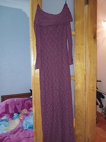 hamam xalat: Bordo rəngli uzun paltar. 50 manata almısam 1 dəfə geyinmisem çox — 3