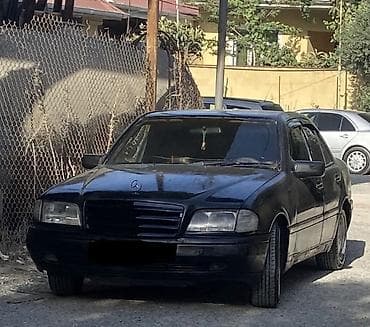 mercedes vito 7 1: Mercedes-Benz C-Class: 1.8 l | 1994 il Sedan — 3