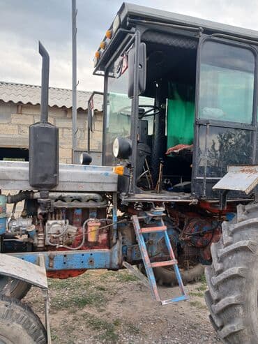 satisda olan traktorlar: Razılaşma yolu ilə — 3