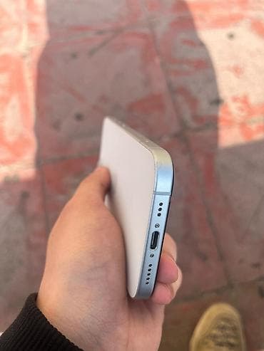samsung telefonlarin satisi: IPhone 15, 128 GB, Mavi, Face ID — 2