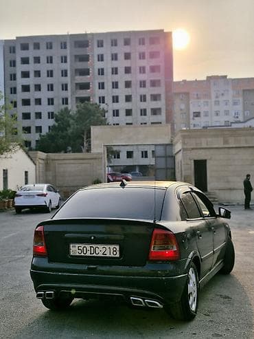 opel astra akumulator: Opel Astra: 1.8 l | 2000 il 450000 km Sedan — 8