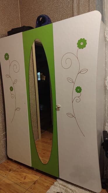 islenmis sfaner: İşlənmiş, Açılan, 4 qapılı Düz dolab, Qarderob, paltar dolabı — 2