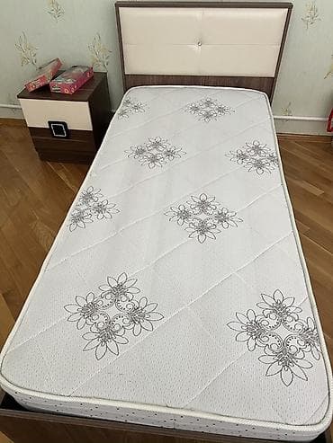tek kravat: Tək nəfərlik matraslı çarpayı +Tumba Çox az istifadə olunub,yeni — 1