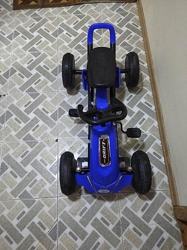 Uşaq üçün elektrik maşınları: Uşaq pedallı go-kart maşını - Rəng: mavi - 4 təkərli, stabil — 3