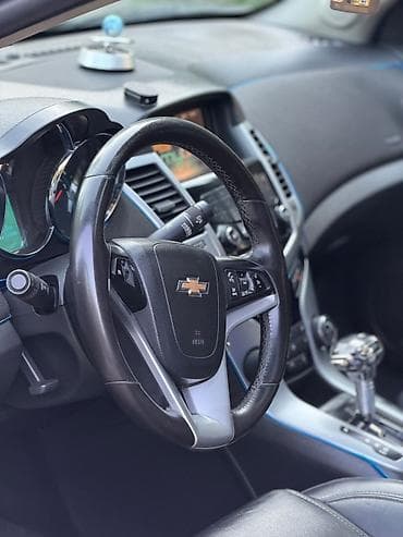 byd kredit: Chevrolet Cruze: 1.4 l | 2015 il 265000 km Sedan — 3