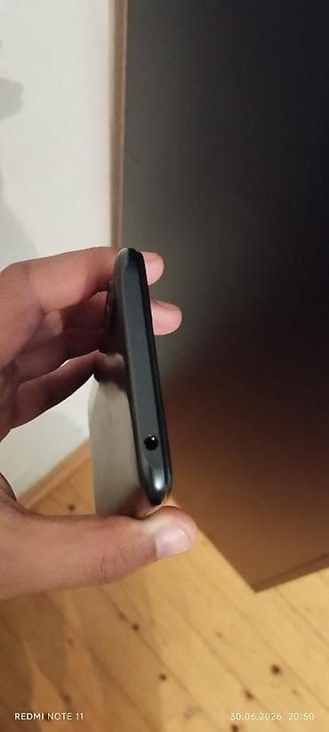 iphone da max: Redmi 9A, 32 GB, rəng - Qara, Sensor, İki sim kartlı — 5