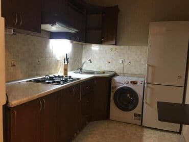 kiraye ev 7 mkr: Yasamal rayonu,Nizami metro yaxınlığı,6 cı paralel küçəsi,15 — 3