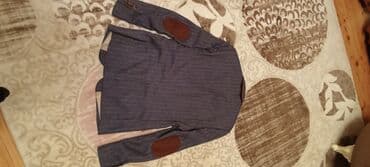 Pencəklər: Satılır.Yenidir. Türkiyədən alınıb. Böyük olur diyə satıram. Whatsapp — 1