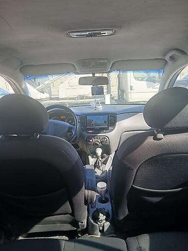 kia rio satilir: Kia Rio: 1.4 l | 2005 il Hetçbek — 5