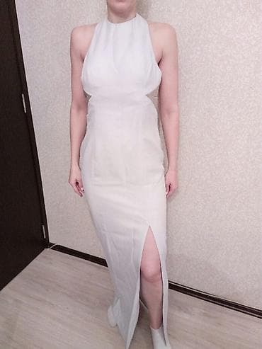 Вечернее платье бледнолилового, цвета Спереди разрез 40-42 размер