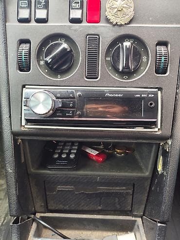 mp3 fm modulator: Maqnitol, İşlənmiş, Pioneer, AUX — 2