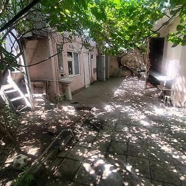Binəqədi qəs. 3 otaqlı, 100 kv. m, Orta təmir lalafo.az -da Binəqədi qəs. 3 otaqlı, 100 kv. m, Orta təmir