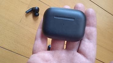 sim limitsiz internet: Bluetooth qulaqlıq.Zaryatka ilə dolur.3-4 gün rahat zaryatka — 2