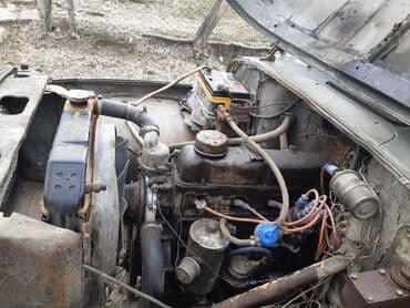 işlənmiş akkumulyator: UAZ off-road avtomobili Xüsusiyyətlər: - Tam ötürücülü (4x4) — 2