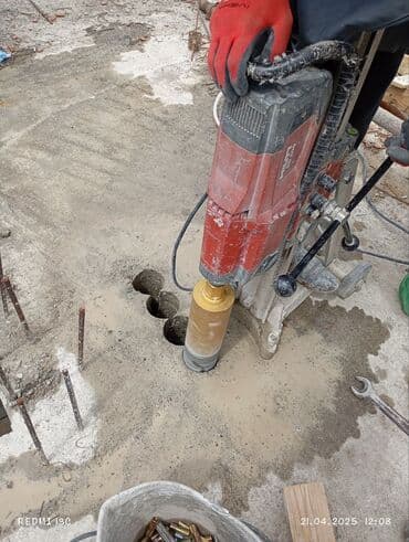 plastik ayna qapi: #Betonkesme #betondeşmə Beton kubik kərpic - dən kəsim deşim — 12