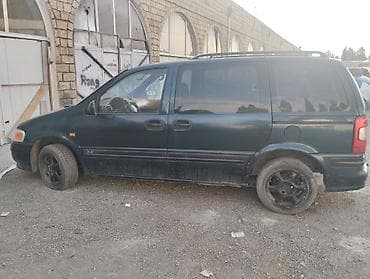 mini laser: Opel Sintra: 2.2 l | Van/Minivan — 4