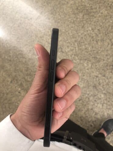 iphone 15 kreditle: IPhone 15, 128 GB, Qara, Face ID — 6