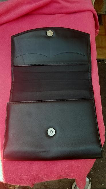 neodyum maqnit: Mercedes-Benz orijinal sənəd/kart qalxanı - Rəng: qara - Material — 3