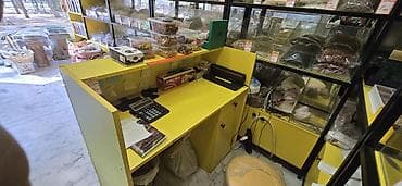 mebellər və qiymətləri: Mağaza üçün vitrin və kassir zonası mebeli komplekti - Rəf sistemi — 7