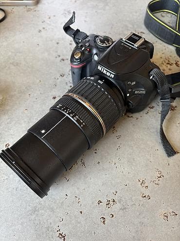 nikon d200: Çox az istifadə olunub. Əlavə linza hədiyyə olunacaq. Real alıcı üçün — 3