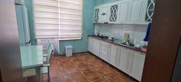 yevlax ev elanlari: 150 kv. m, 4 otaqlı — 16