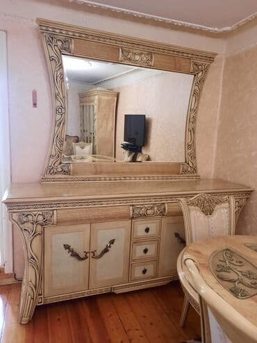 угловой шкаф в гостиную: Б/у, Нет кредита, Малайзия — 3