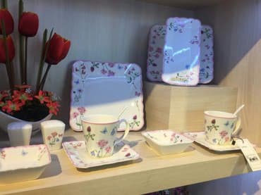 Süfrə ləvazimatları: Çay dəsti — 3