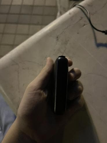 vazol qəlyan: Ploom X almışam beyenmedin deye satıram yanında adaptörünü temizleyen — 3