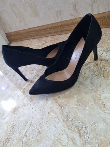 женские толстовки на молниями: Туфли, Размер: 38, цвет - Черный, Б/у — 1