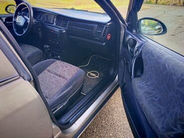 Çəngəllər: Opel Vectra: 1.8 l | 1996 il 193000 km Sedan — 9
