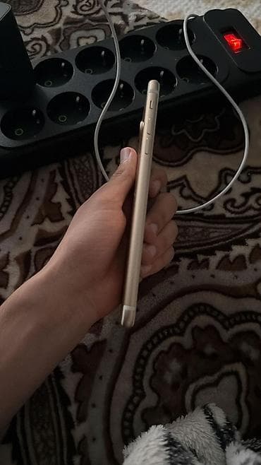 ifon 11: IPhone 7 Plus, Qızılı — 4