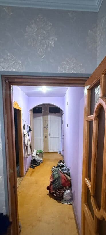 суточный квартира токмок: Saray, 2 otaqlı, Köhnə tikili, 50 kv. m — 9